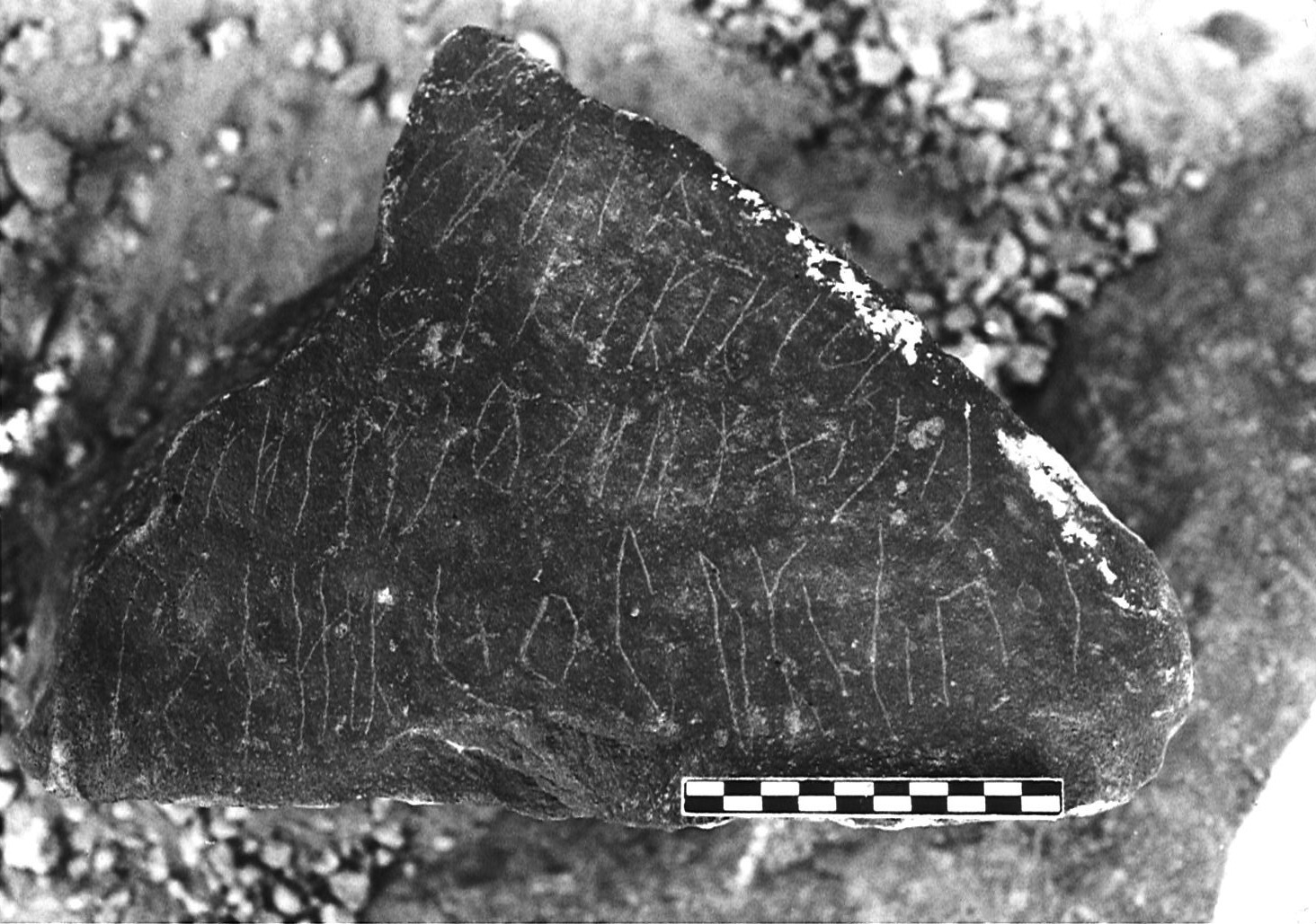 inscription of siglum ASFF 122