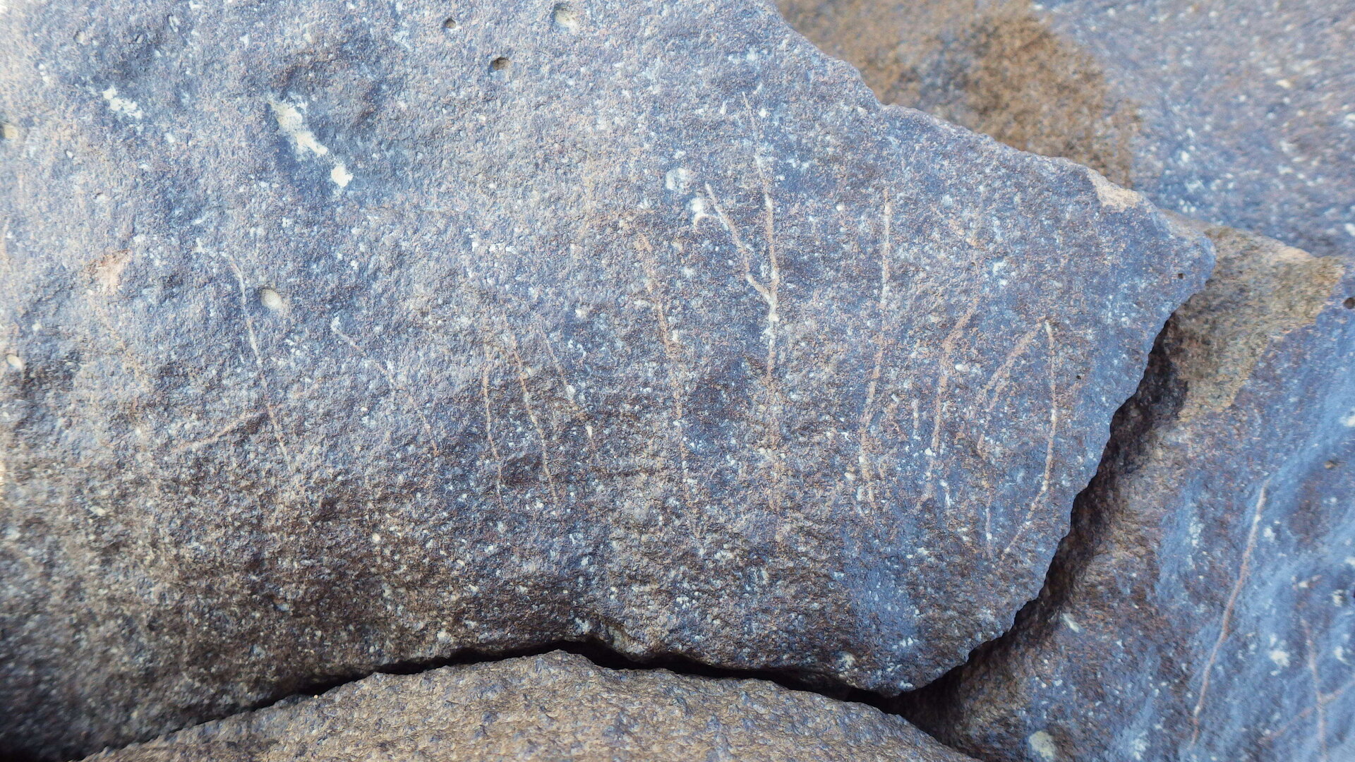inscription of siglum BES15 27