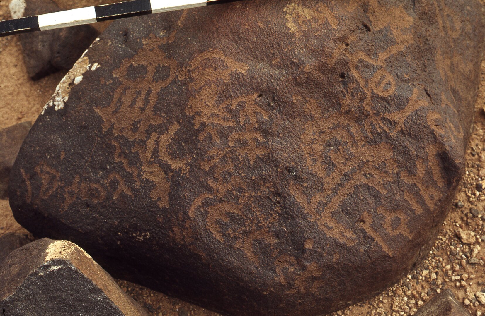inscription of siglum CEDS 204