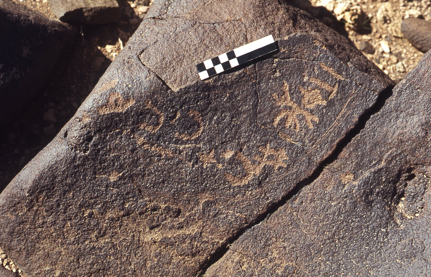 inscription of siglum CEDS 327