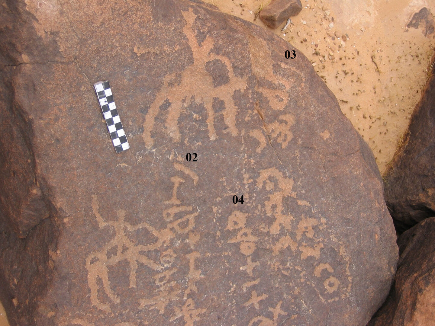 inscription of siglum CH.R390.4