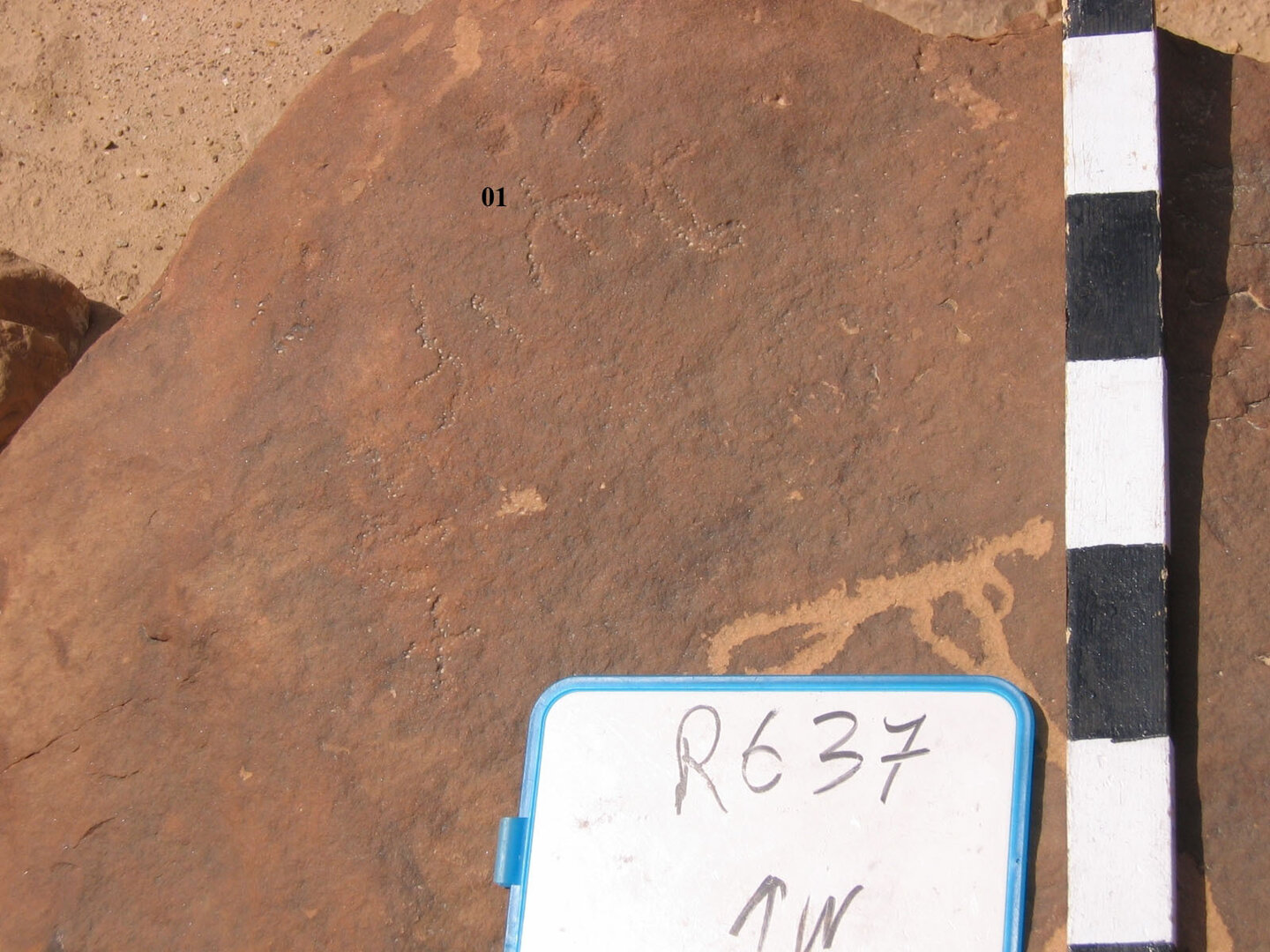 inscription of siglum CH.R637