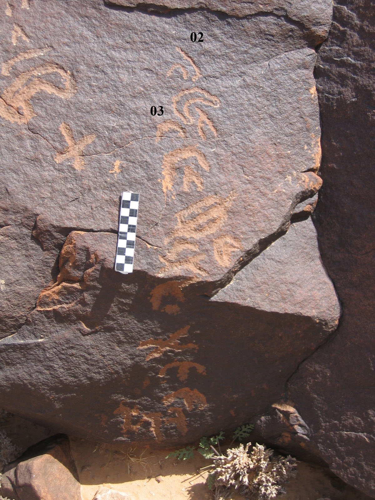 inscription of siglum CH.R652.3