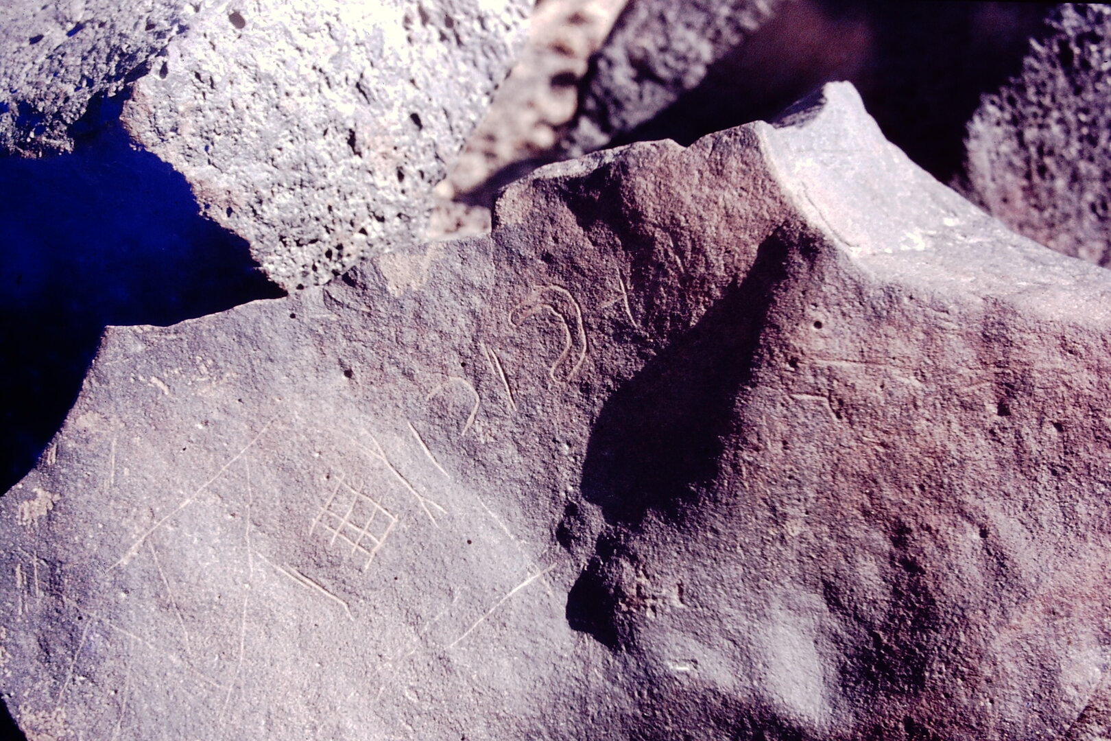 inscription of siglum CSNS 320