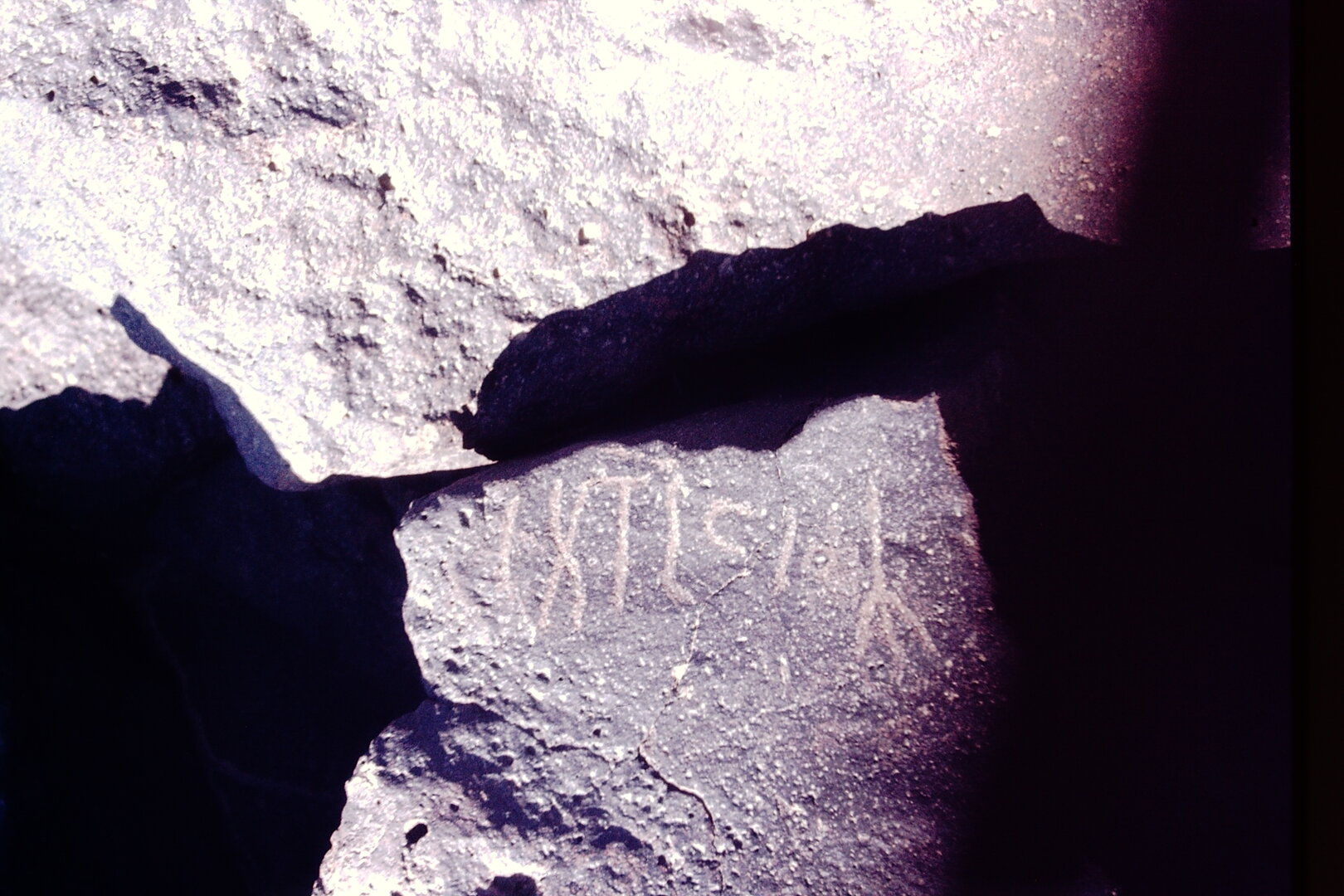 inscription of siglum CSNS 326
