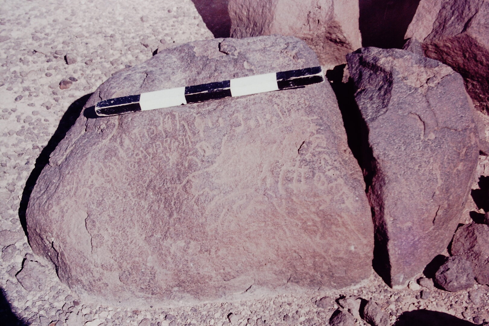 inscription of siglum CSNS 743.744