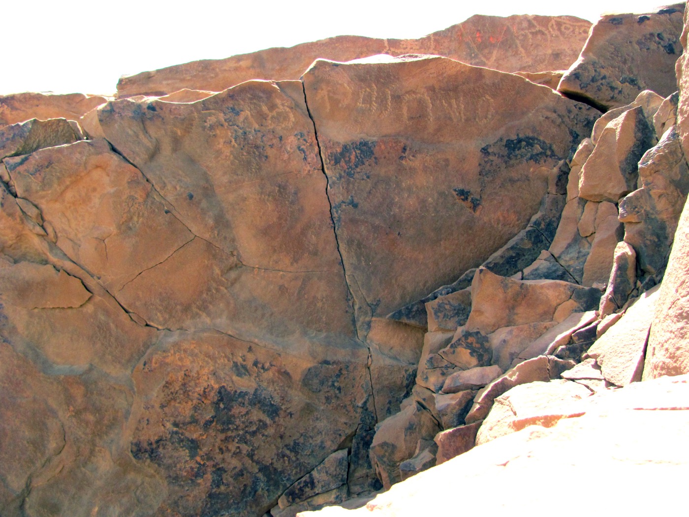 inscription of siglum ELHT Jabal Ġunaym Tay 28