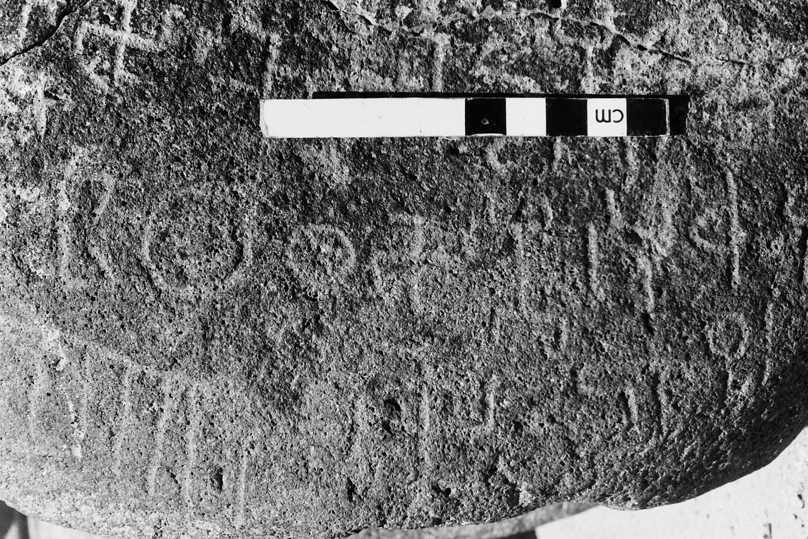 inscription of siglum HCH 194