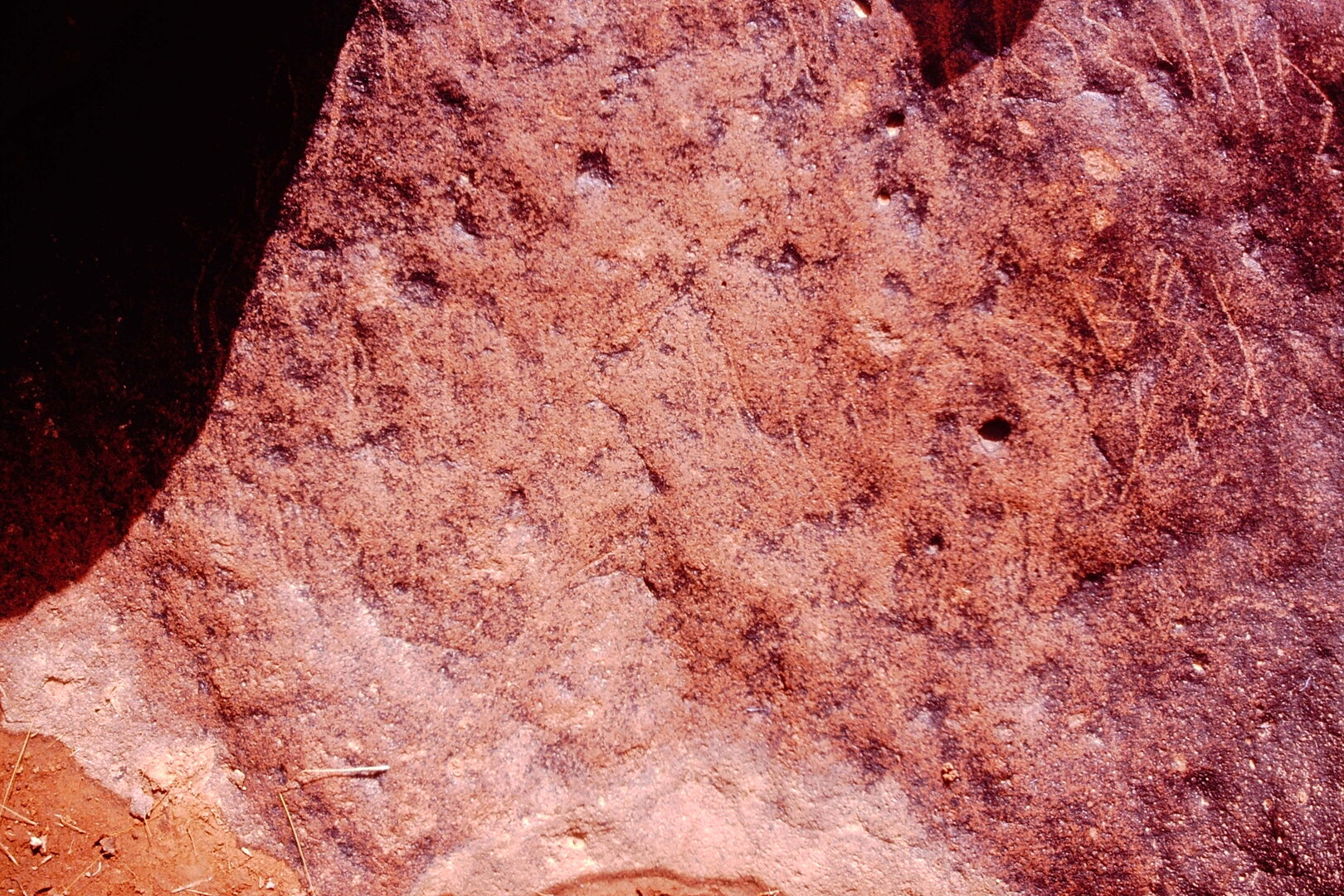 inscription of siglum Is.H 1027
