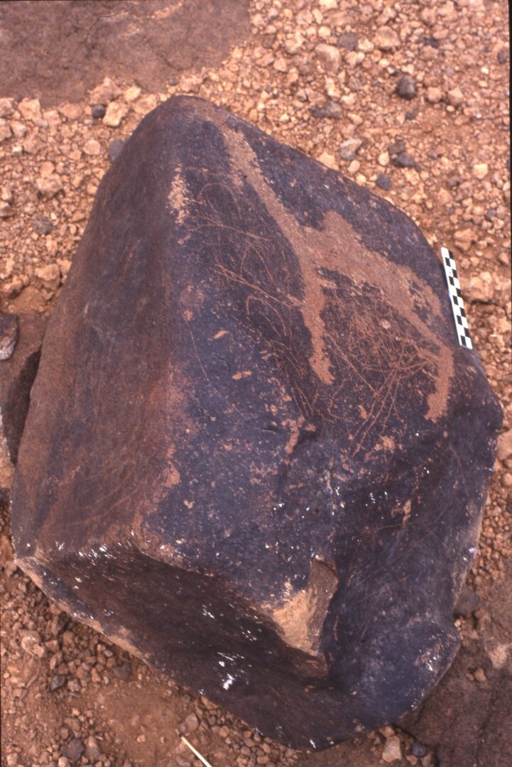 inscription of siglum Is.H 107