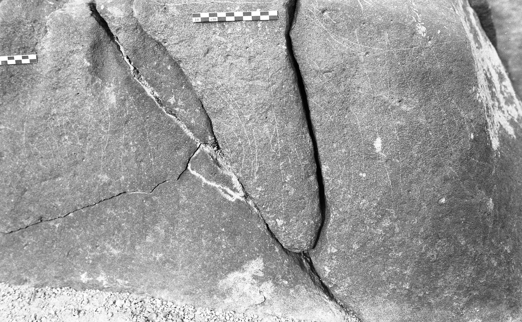 inscription of siglum Is.H 120