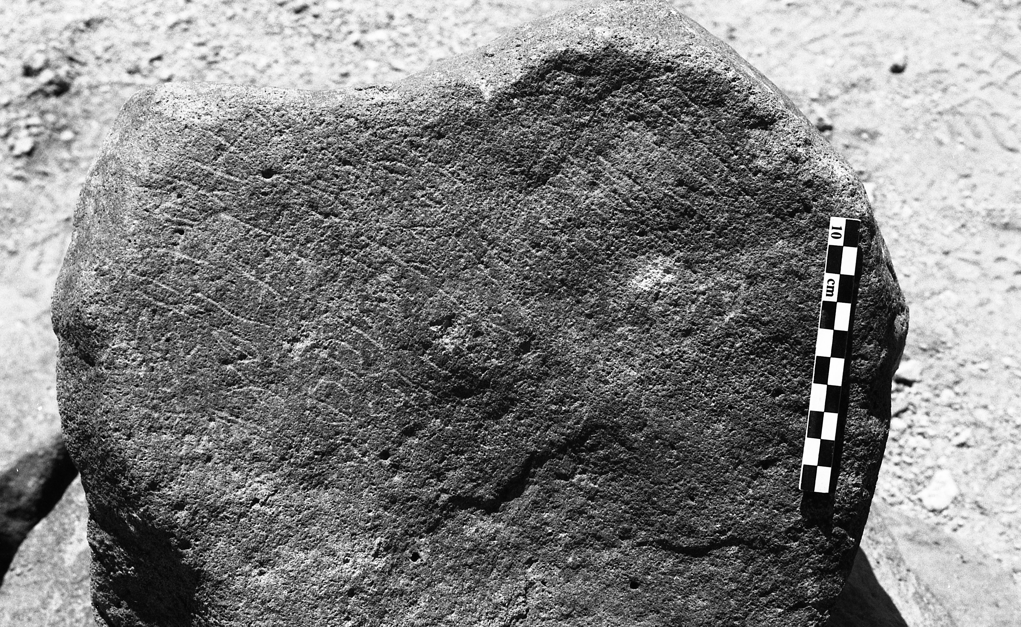 inscription of siglum Is.H 296
