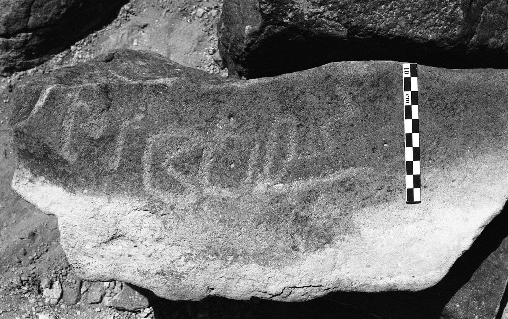 inscription of siglum Is.H 320