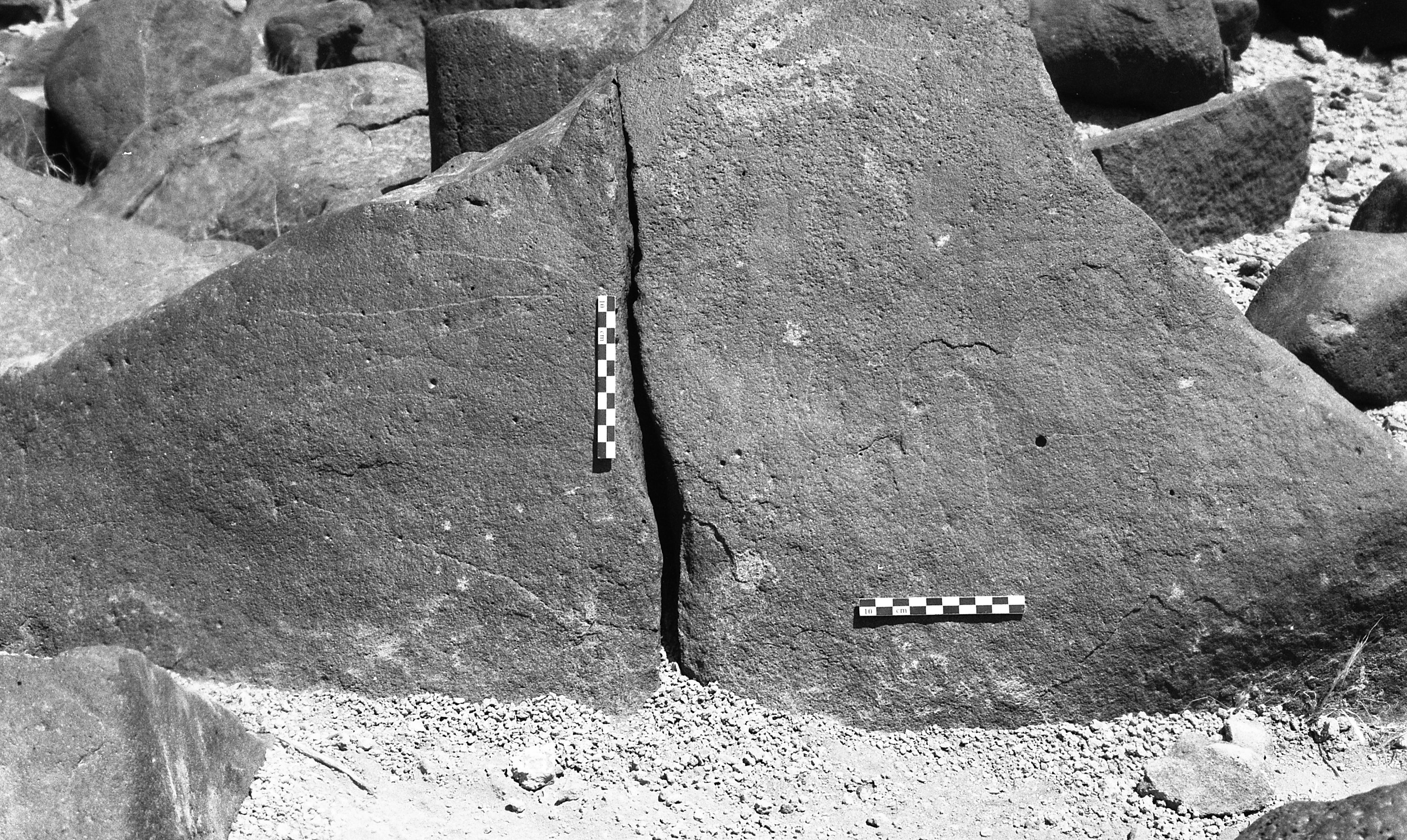 inscription of siglum Is.H 345