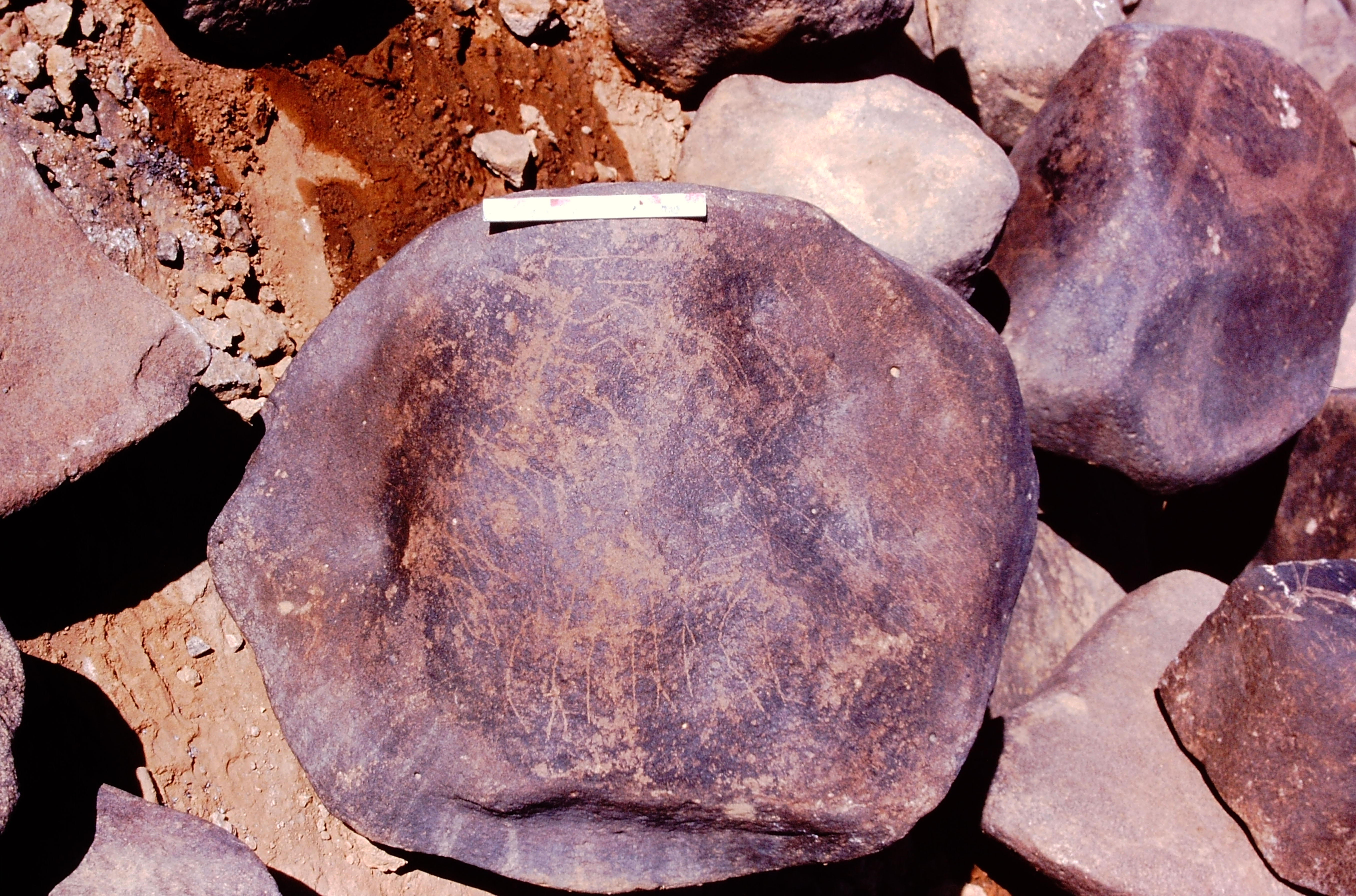 inscription of siglum Is.H 512