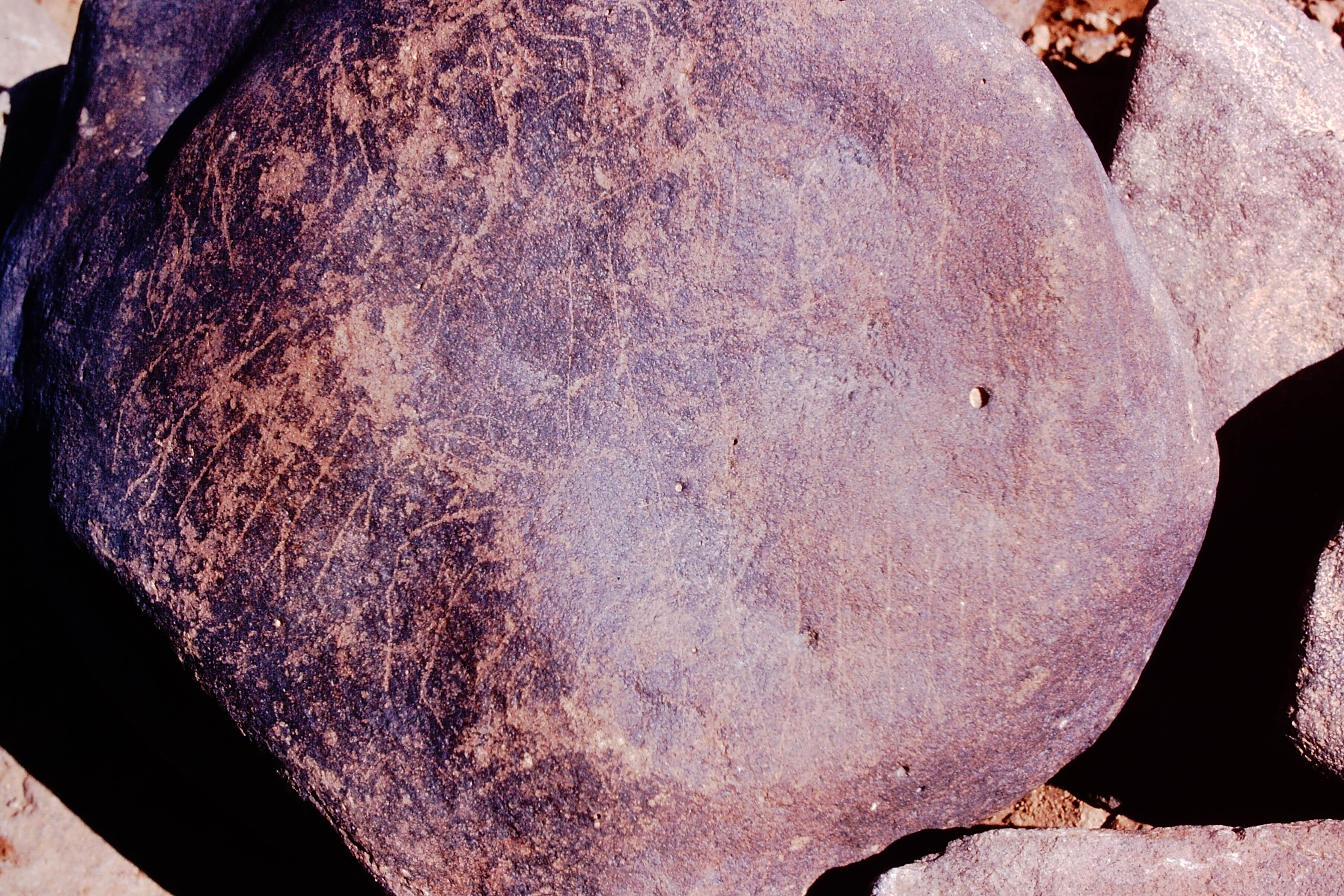 inscription of siglum Is.H 512