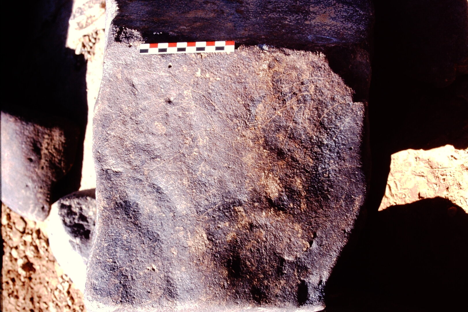 inscription of siglum Is.H 563