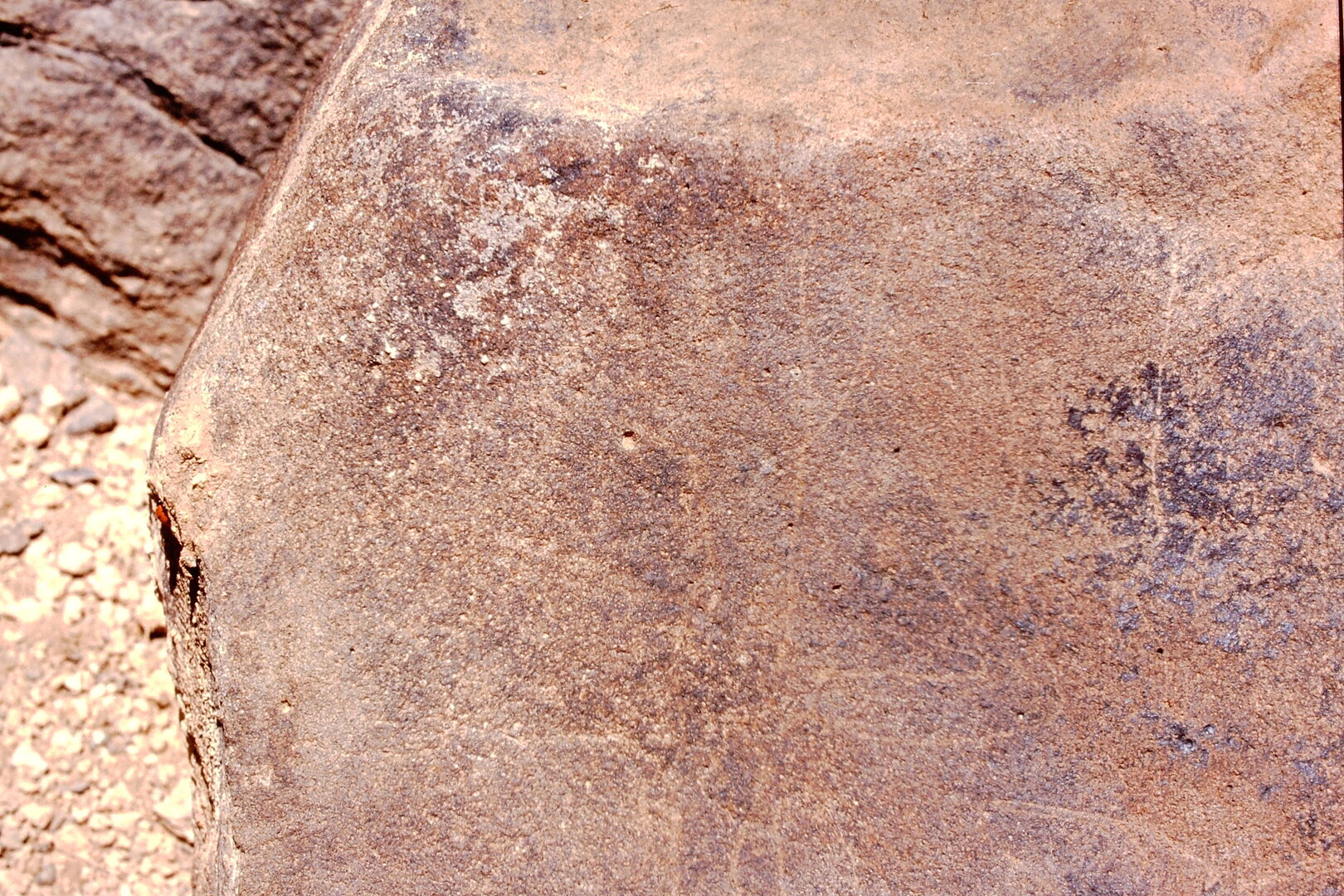 inscription of siglum Is.H 577