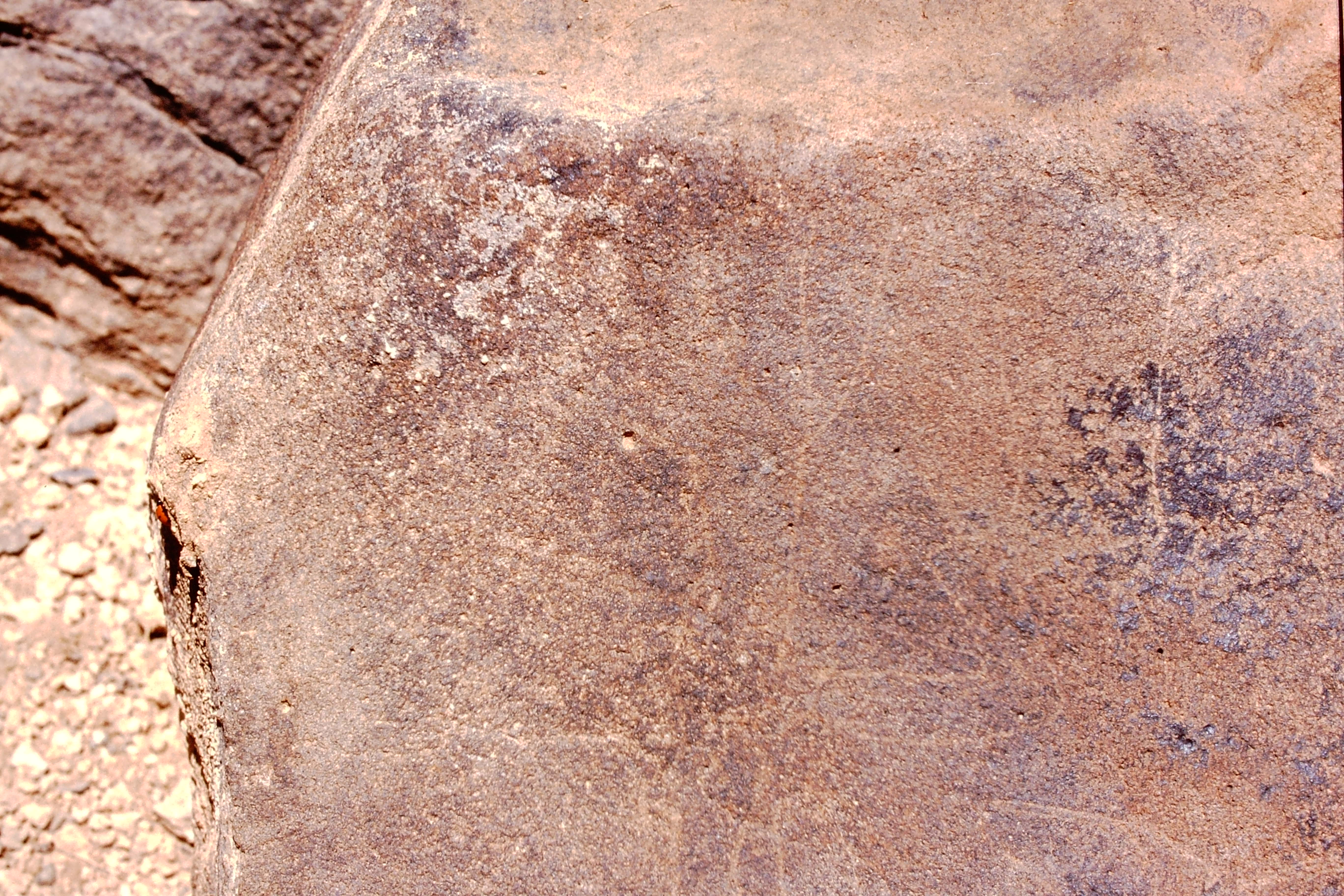 inscription of siglum Is.H 577