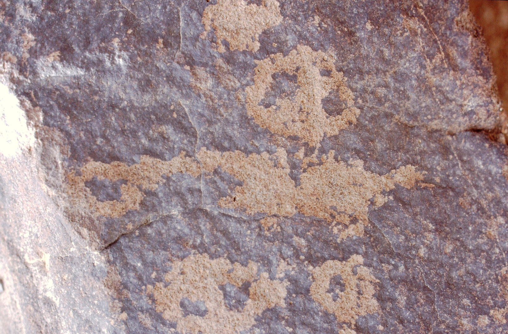 inscription of siglum Is.H 670