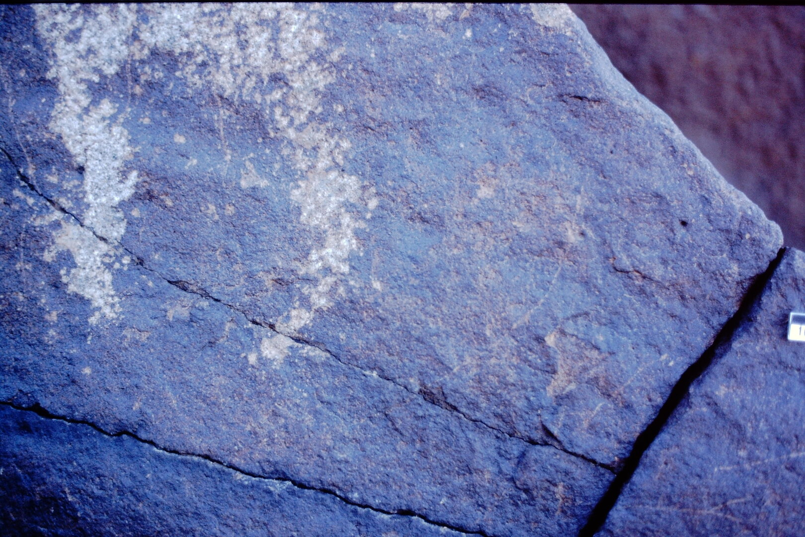 inscription of siglum Is.H 677
