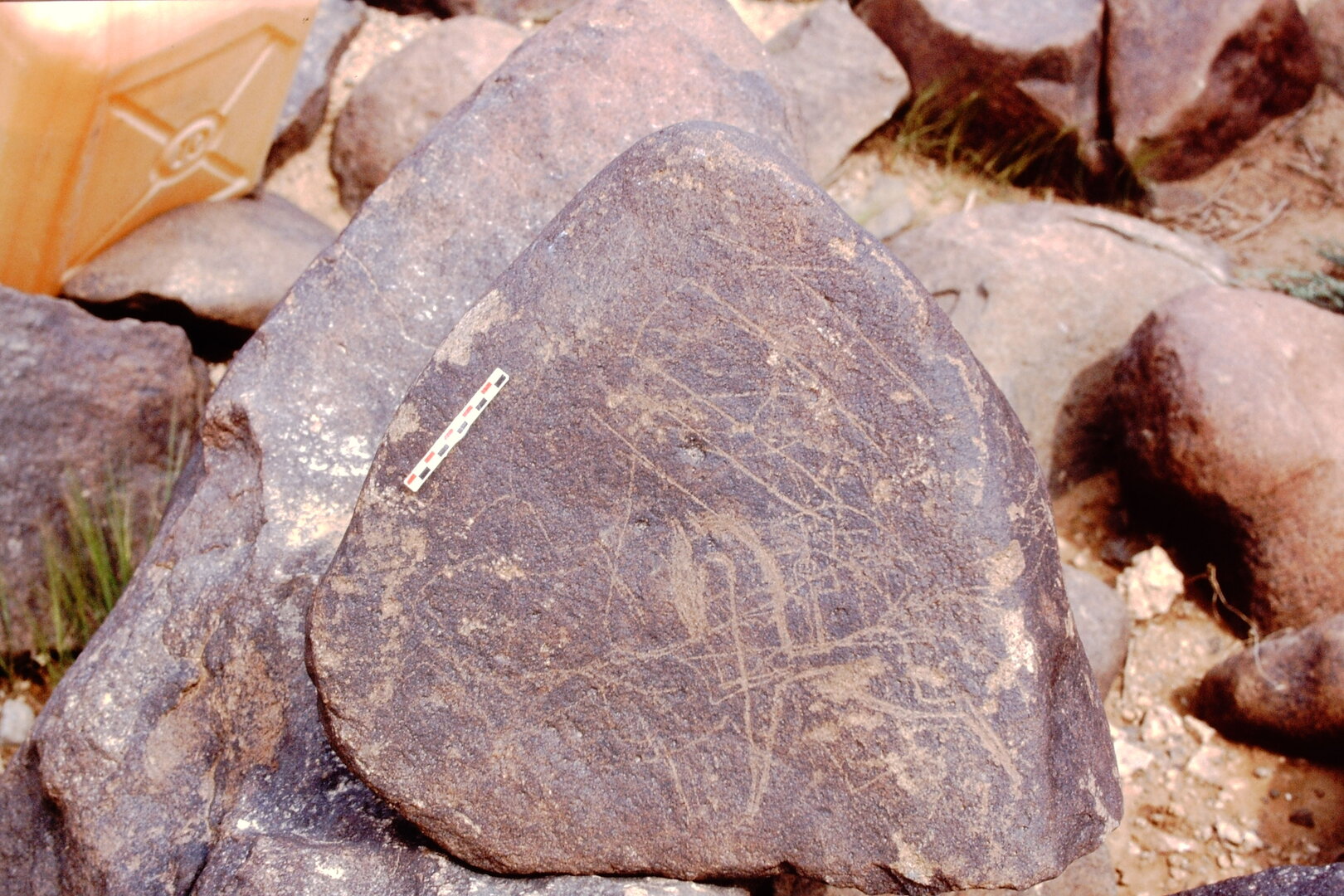 inscription of siglum Is.H 707