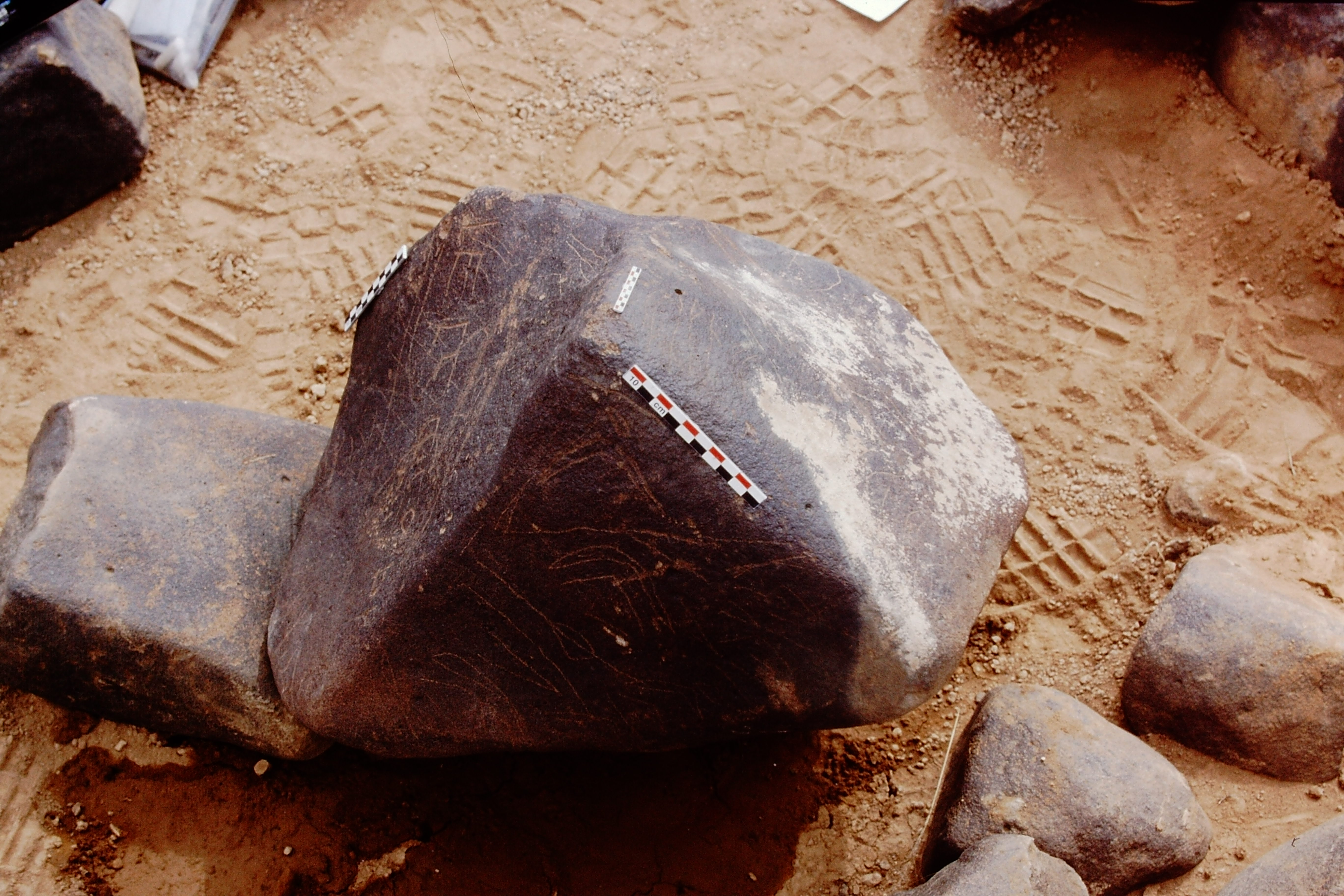 inscription of siglum Is.H 749
