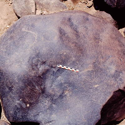 inscription of siglum Is.H 808
