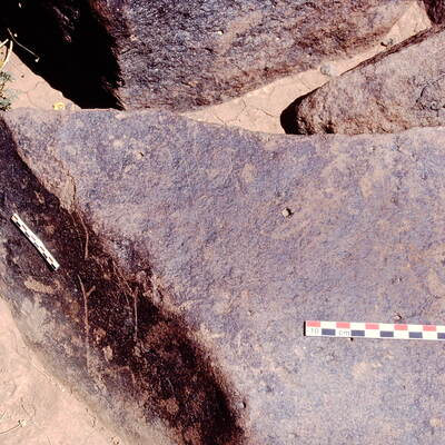 inscription of siglum Is.H 810