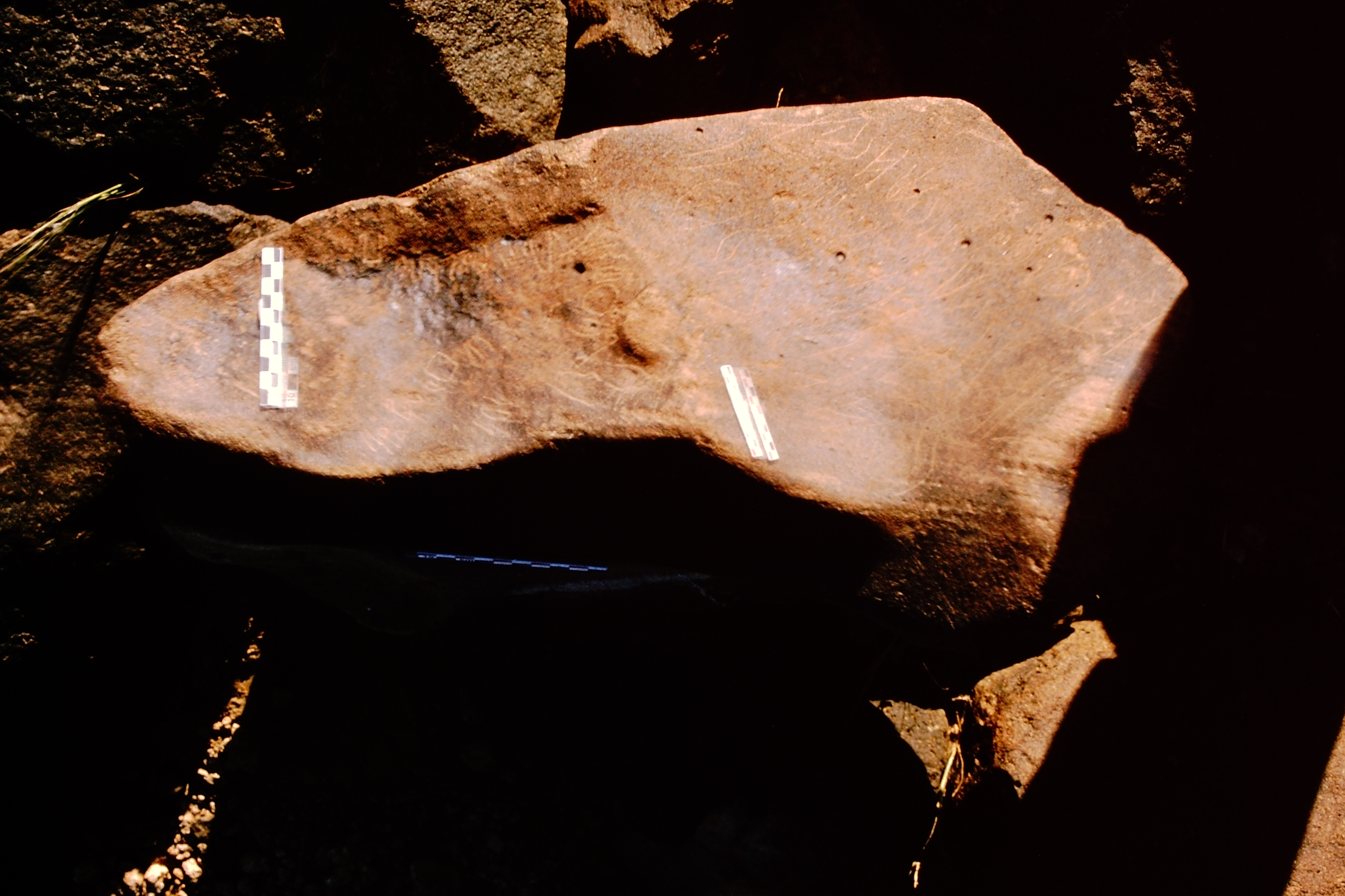 inscription of siglum Is.H 895