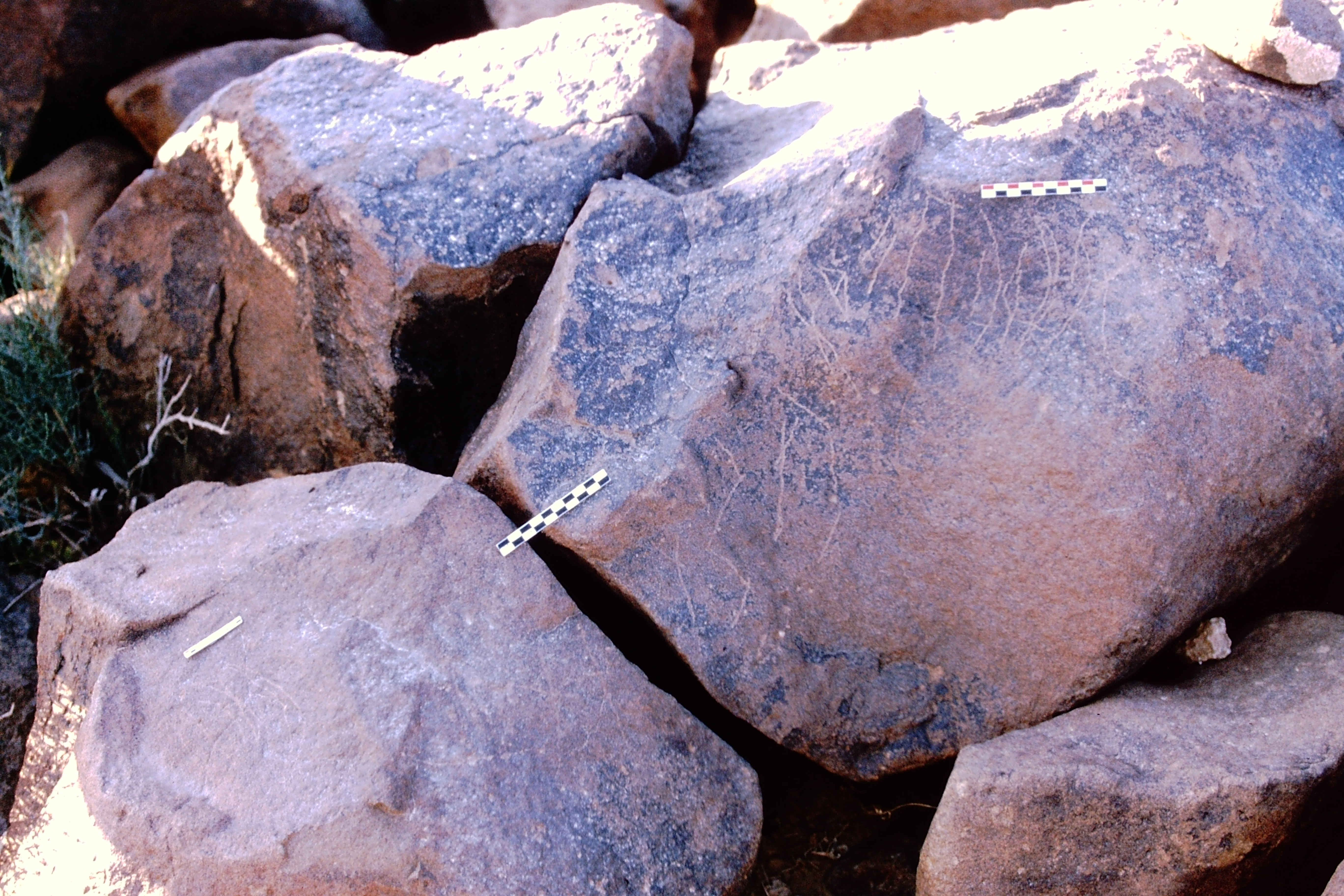 inscription of siglum Is.H 897