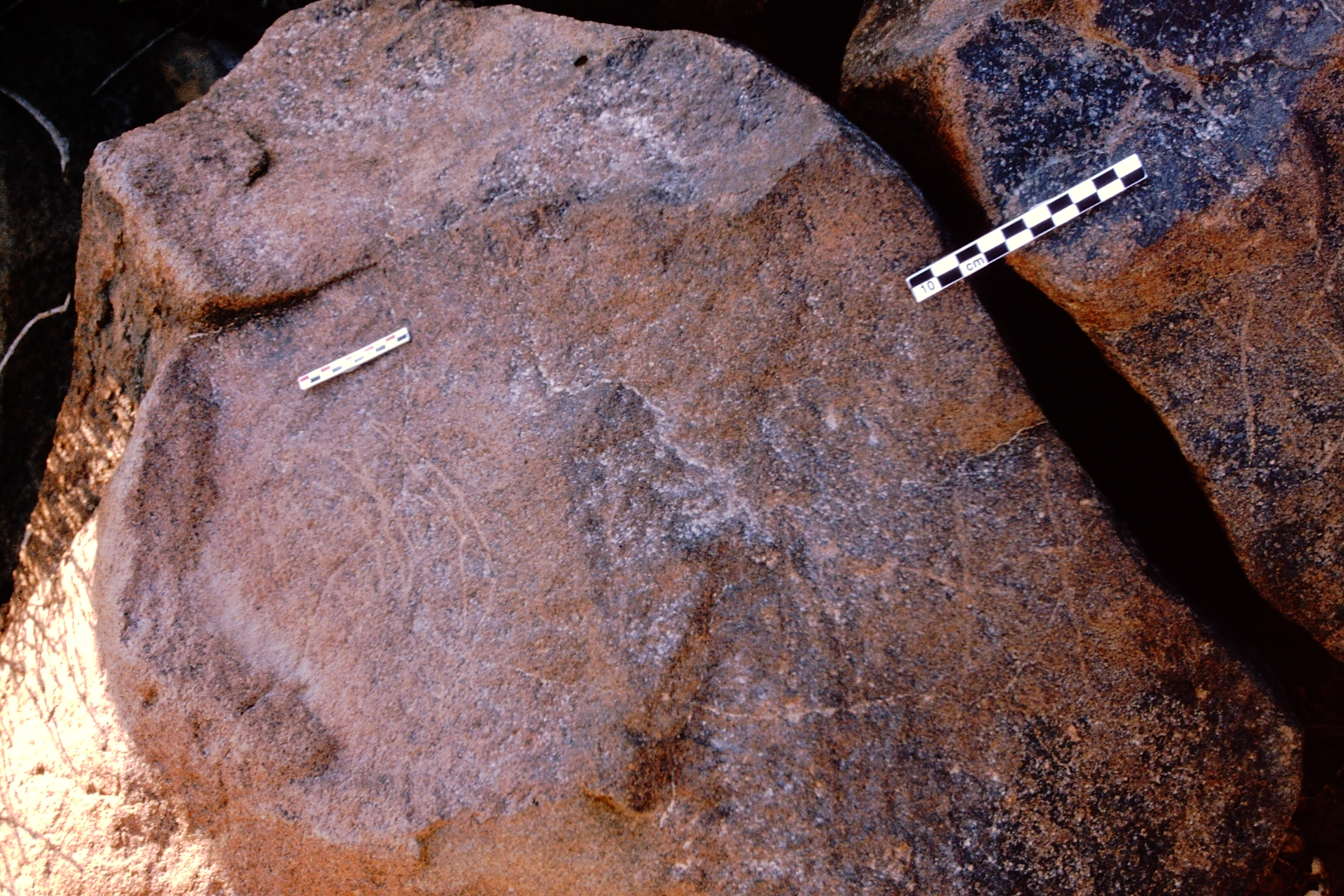 inscription of siglum Is.H 897