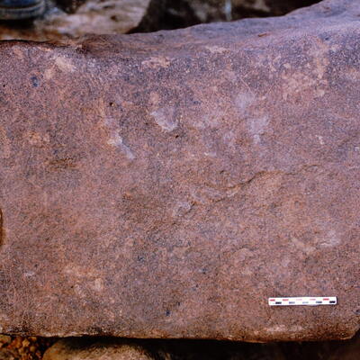 inscription of siglum Is.H 944