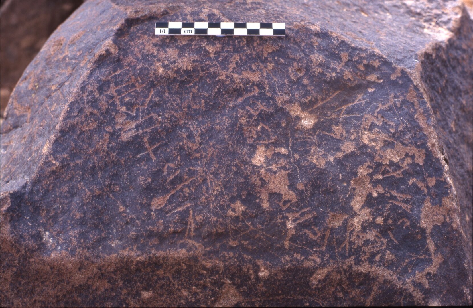 inscription of siglum Is.H 99