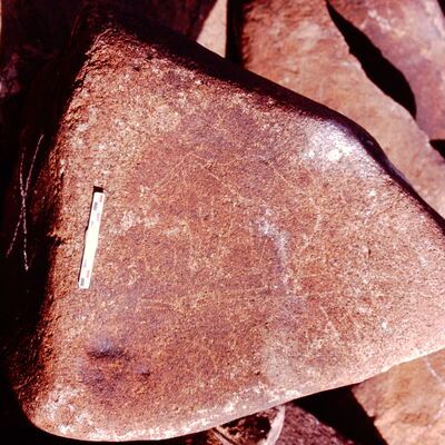 inscription of siglum Is.H 992