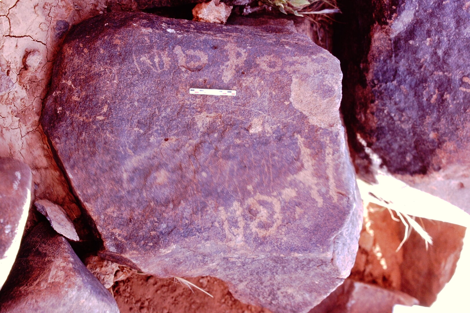 inscription of siglum Is.H 996
