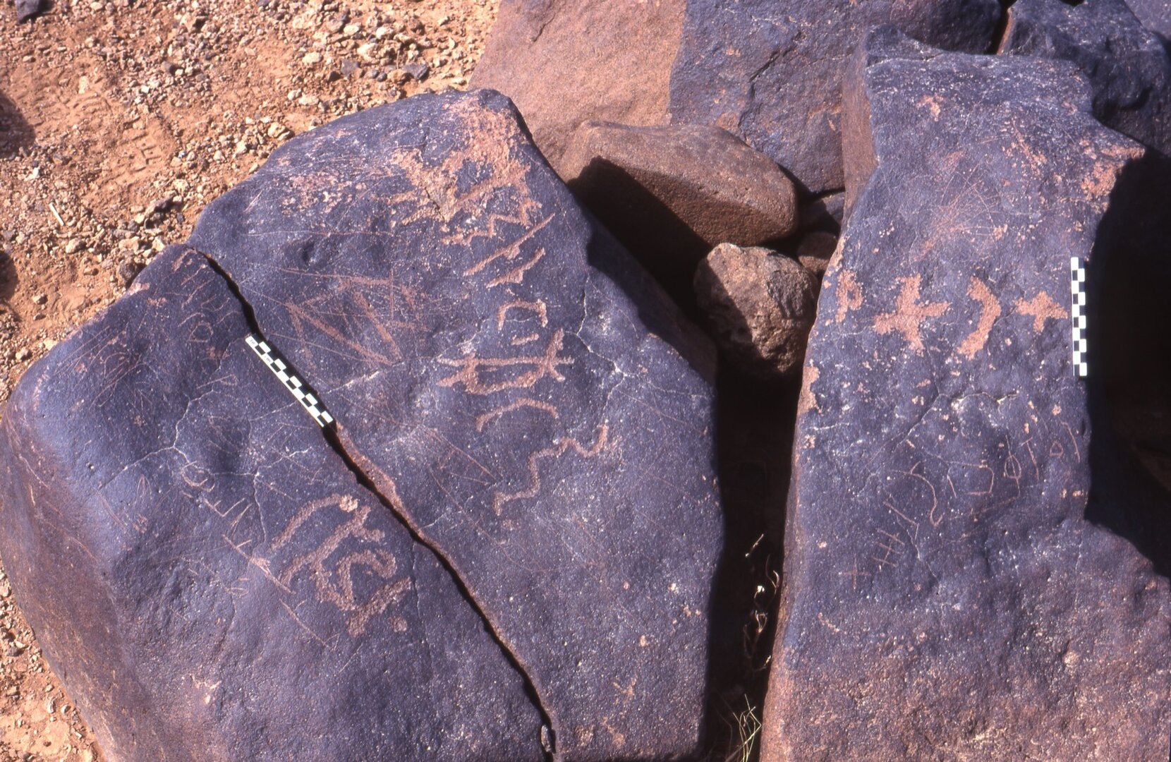 inscription of siglum Is.K 128