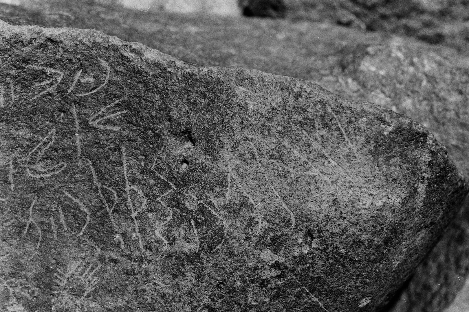 inscription of siglum Is.L 325