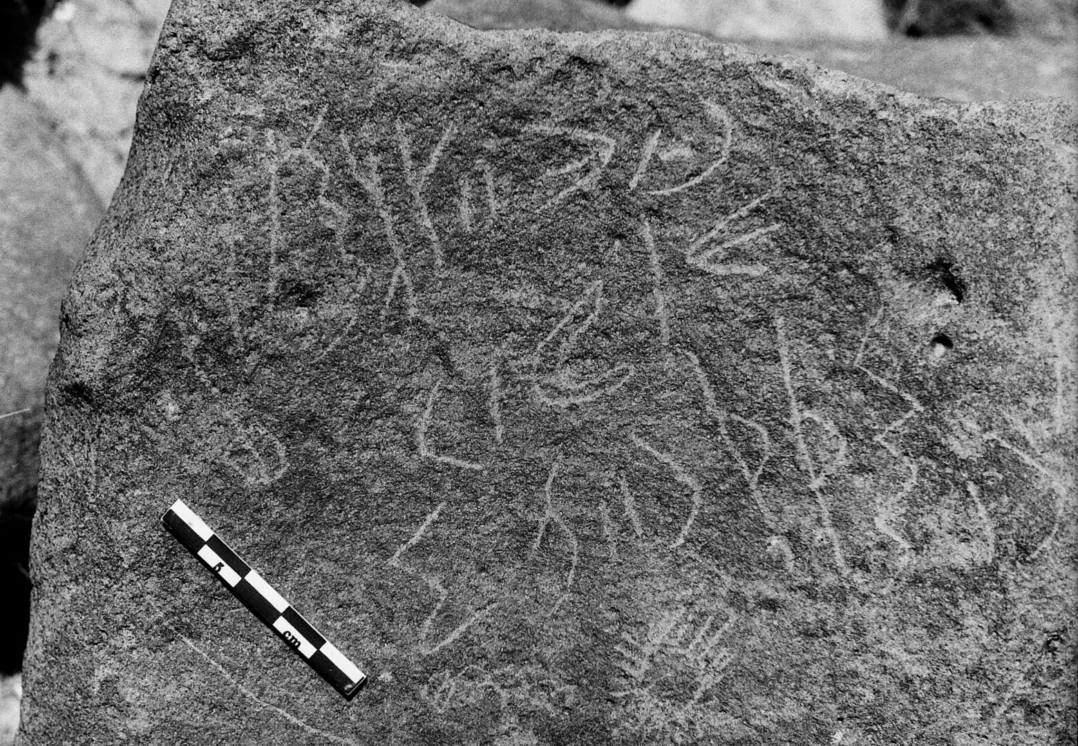 inscription of siglum Is.L 325