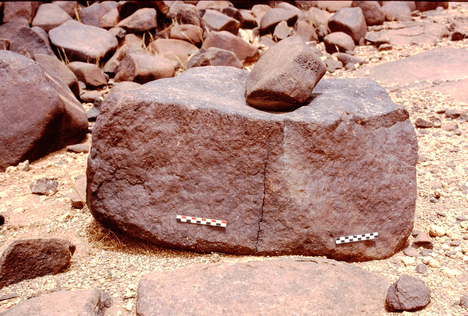 inscription of siglum Is.M 1