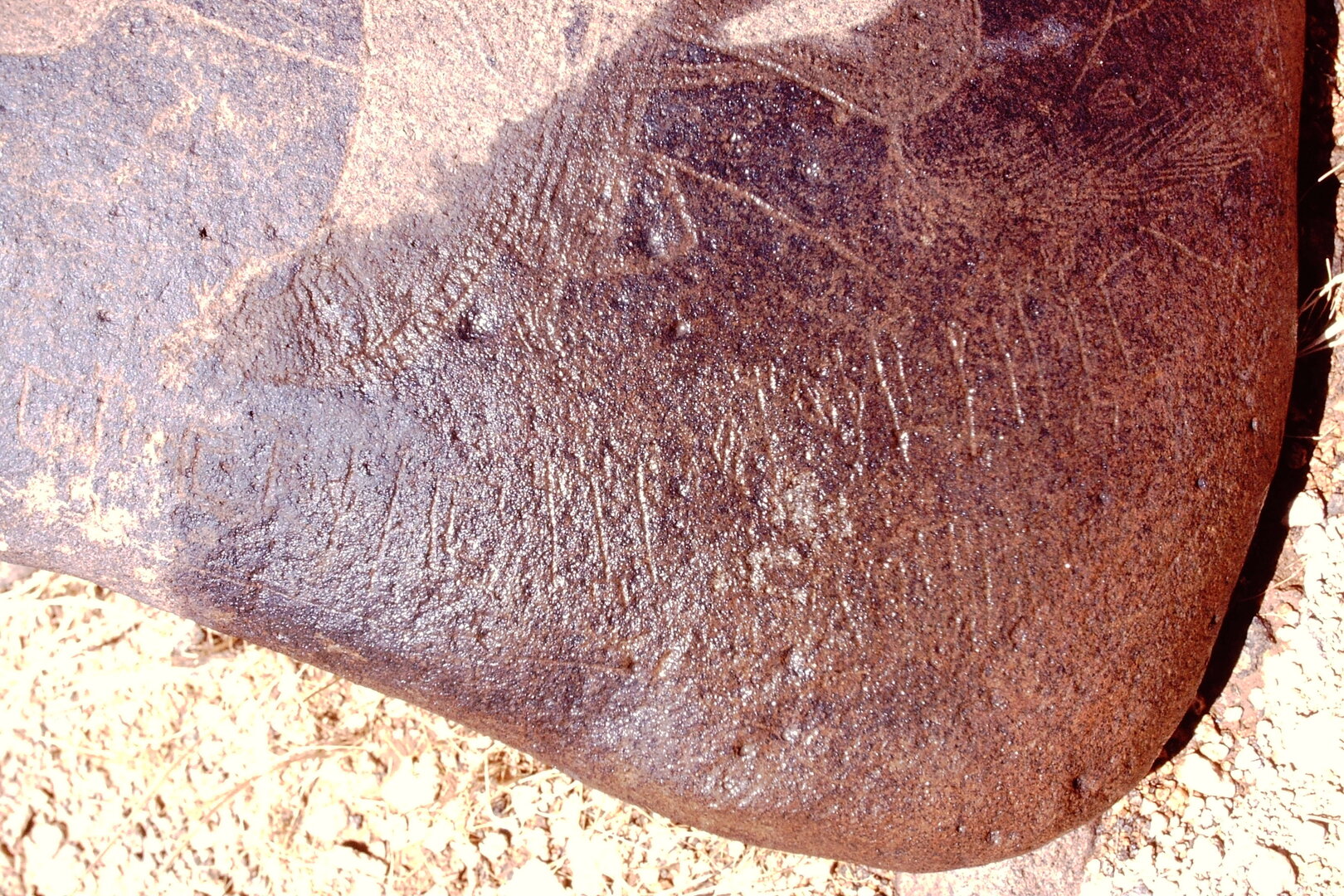 inscription of siglum Is.M 113 See LP 326