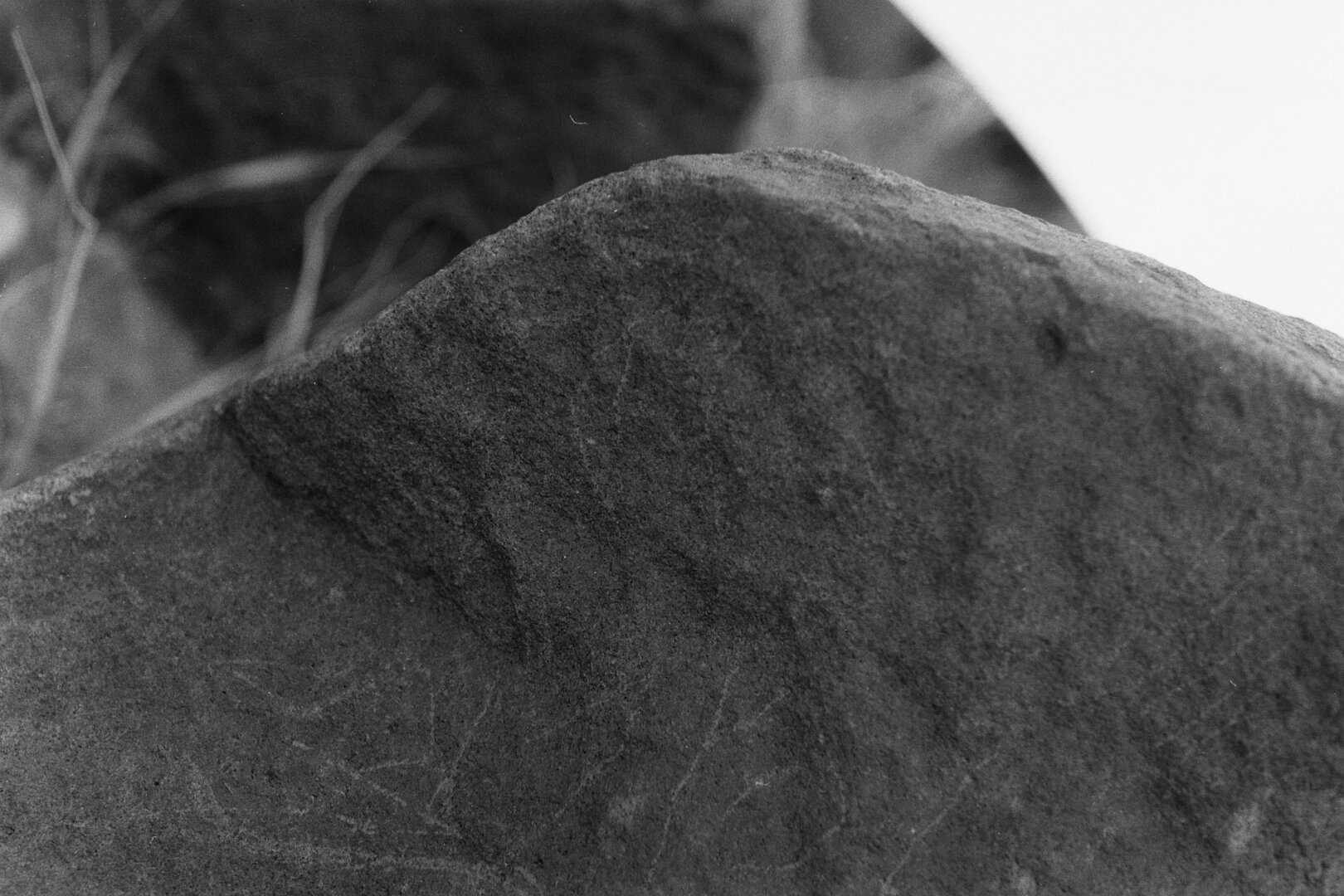 inscription of siglum Is.M 12