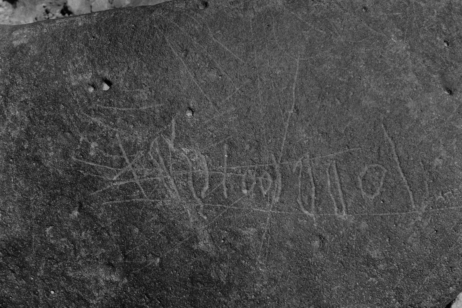 inscription of siglum Is.Mu 33