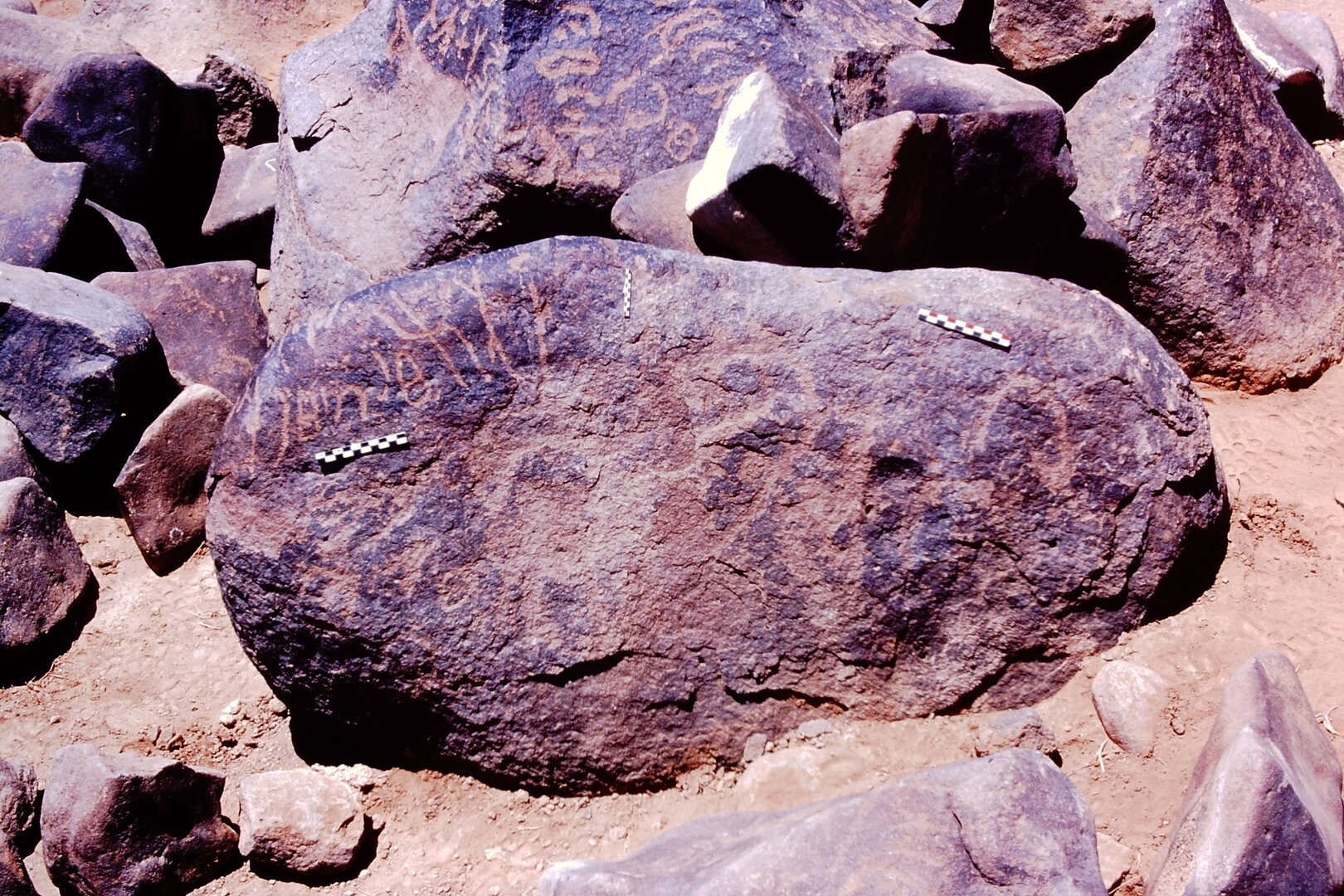 inscription of siglum Is.Mu 373