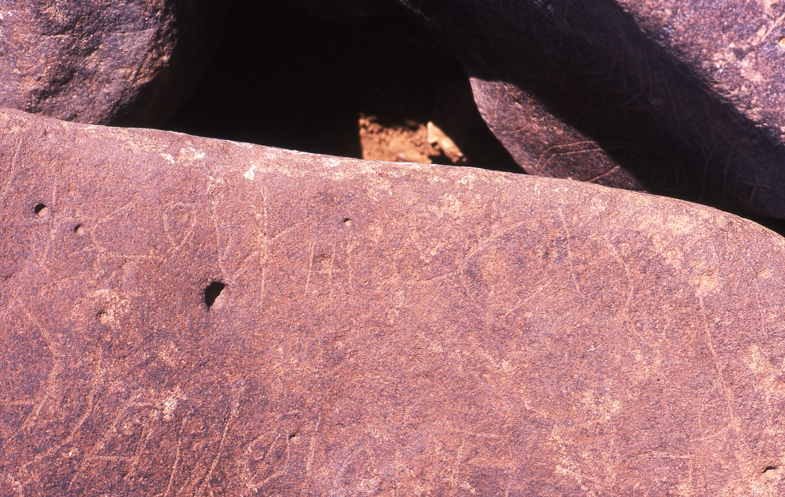 inscription of siglum Is.R 204