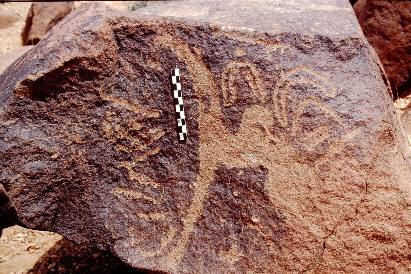 inscription of siglum Is.R 42