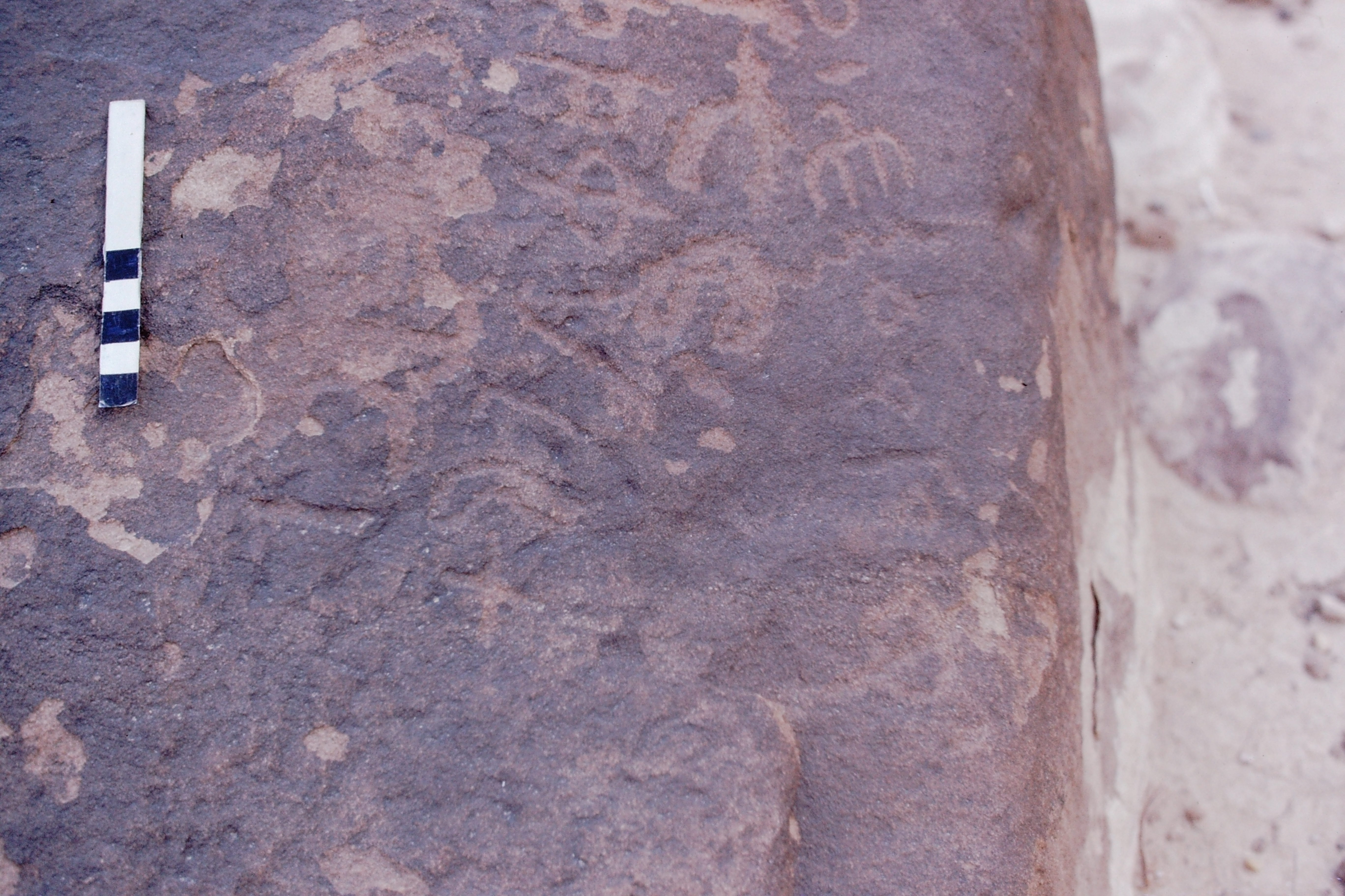 inscription of siglum KJA 104