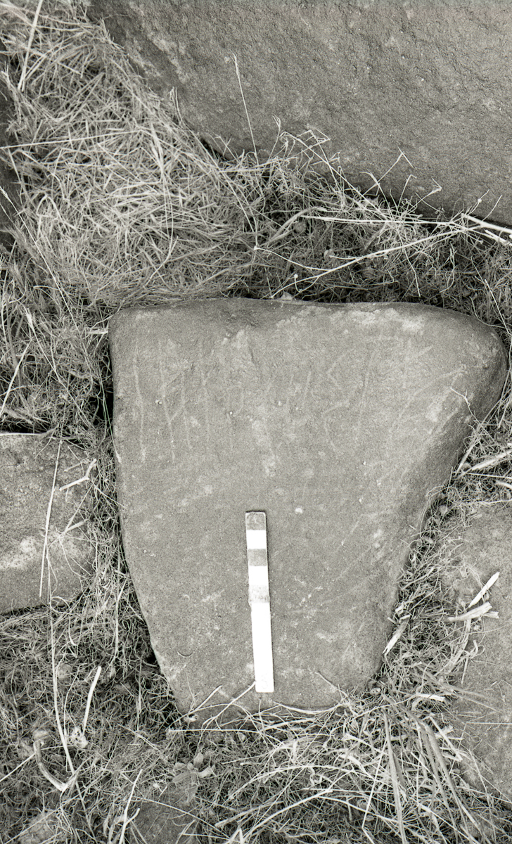 inscription of siglum KRS 758