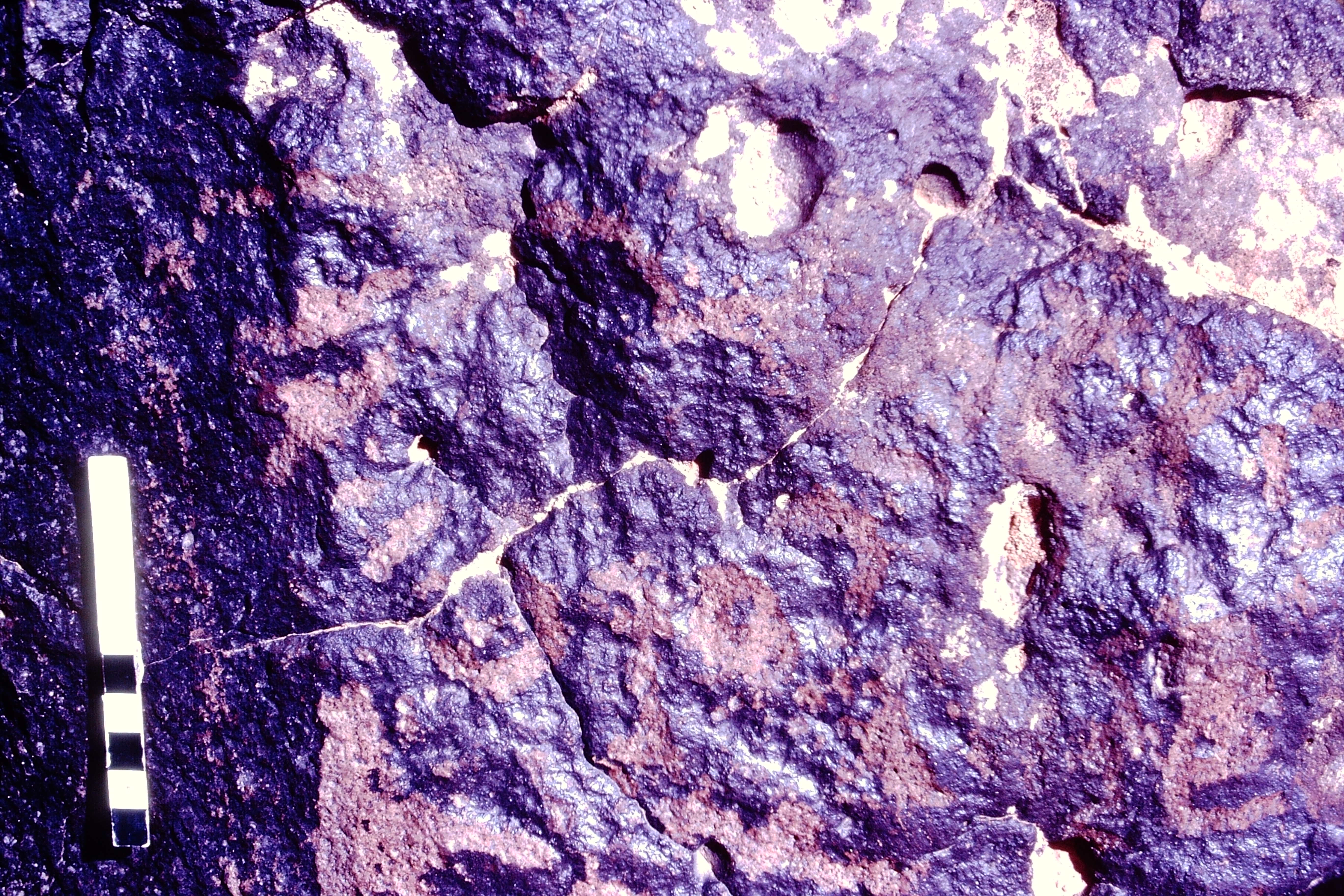 inscription of siglum MKMR 77