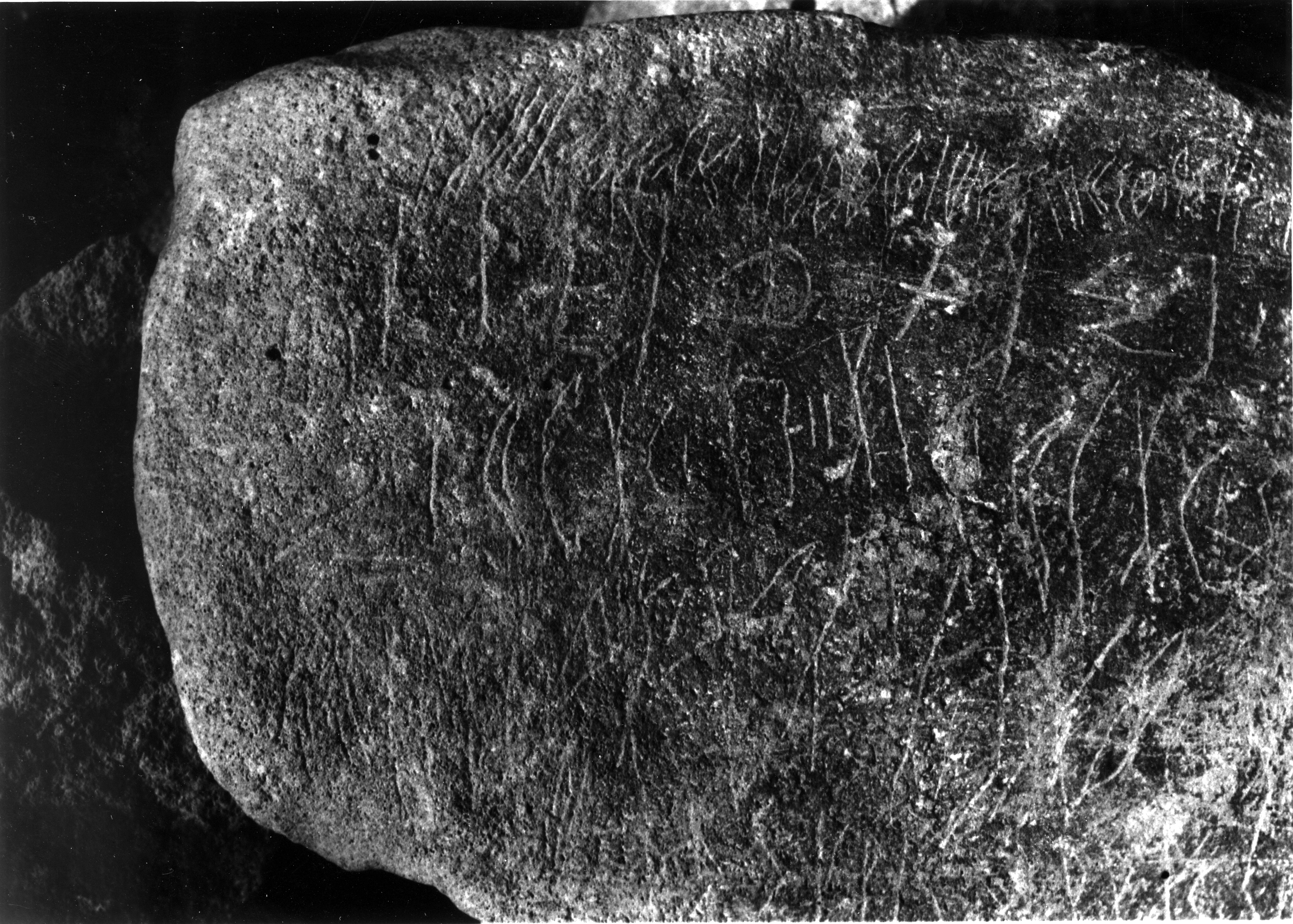 inscription of siglum RR 1